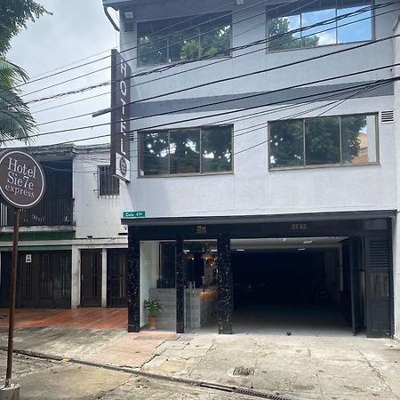 Hotel Sie7E Express Medellín Exterior foto